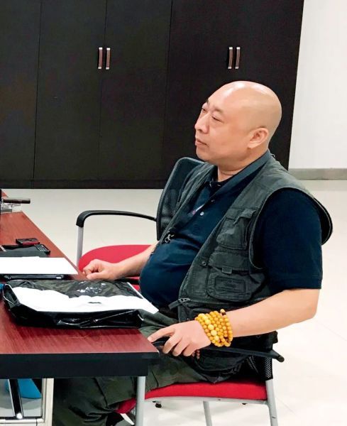 协会反腐第一案:“老娘传位给儿子” 家族操控展会敛财