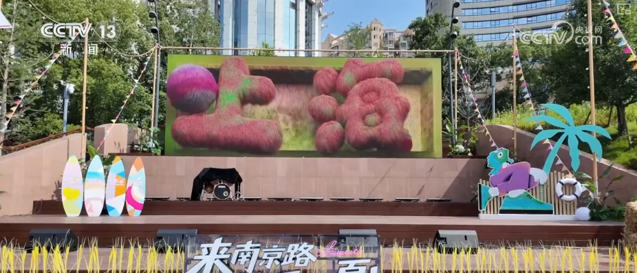 /p> <p class = src = 