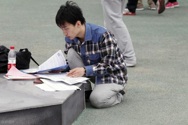 老师发火：能录取清北为啥不报？3位高考生说：我的高考，我做主