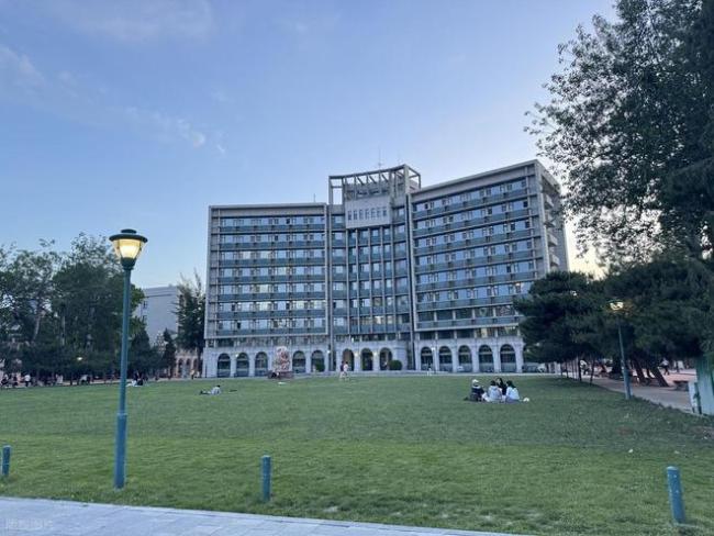 2025年985高校保研率排名：中科大第三浙大第十一，前十名是谁？