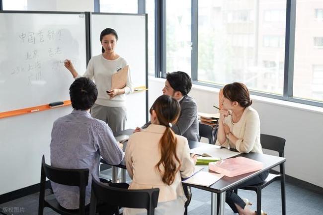 中国学生去国外学汉语，在韩国读博学“中国学”，这是笑话吗？