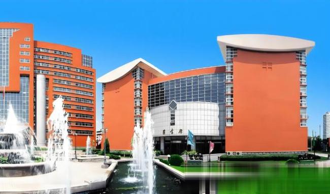 这所高校不一般, 毕业生90% 以上成为国家公务员