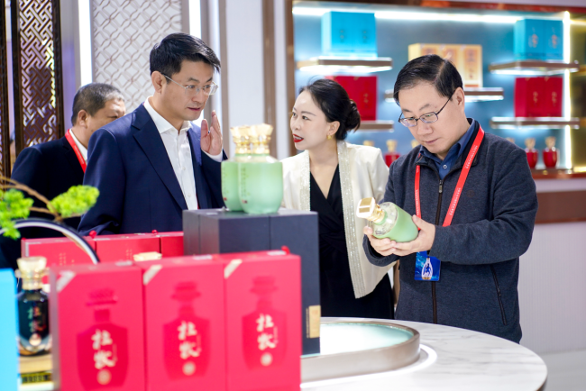 2025杏花村酒博会的“清香焦点”——杜牧以数十亿诚邀天下共饮!