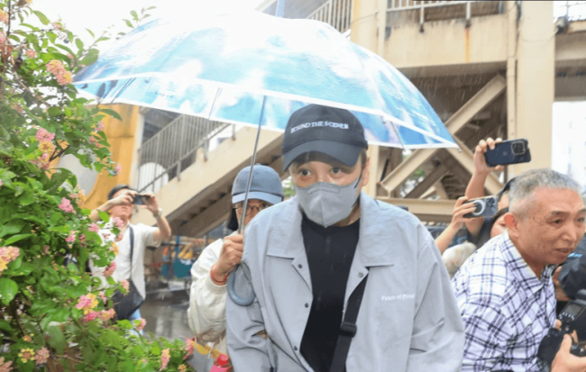 陈柏霖修杰楷交保50万新台币 会尊重司法配合调查
