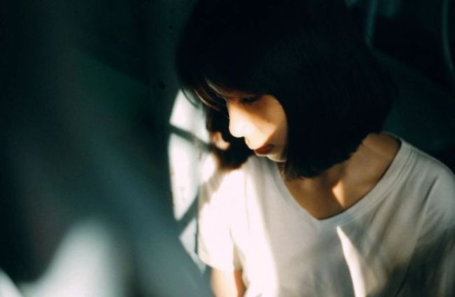 怀疑15岁女儿是“同性恋”,妈妈的做法堪称教科书