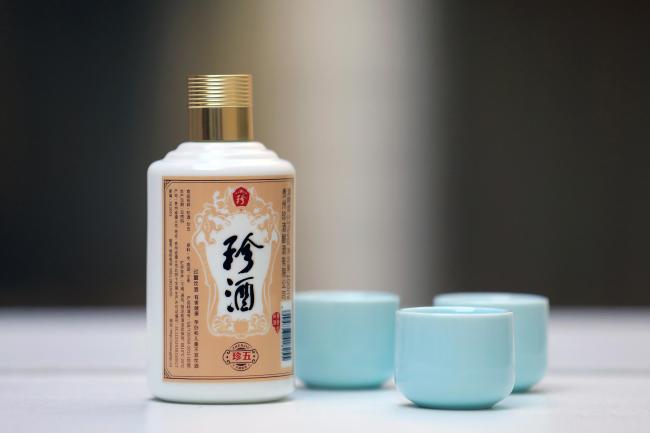 珍酒李渡营收净利双增:珍酒下滑李渡增长,意将万商联盟推向其他产品