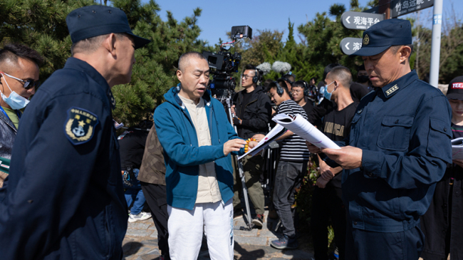 两年前放话“下届至少带两部作品参选”，刘家成今夜兑现承诺加冕飞天