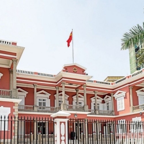 岑浩輝致函西藏自治區領導慰問地震災民